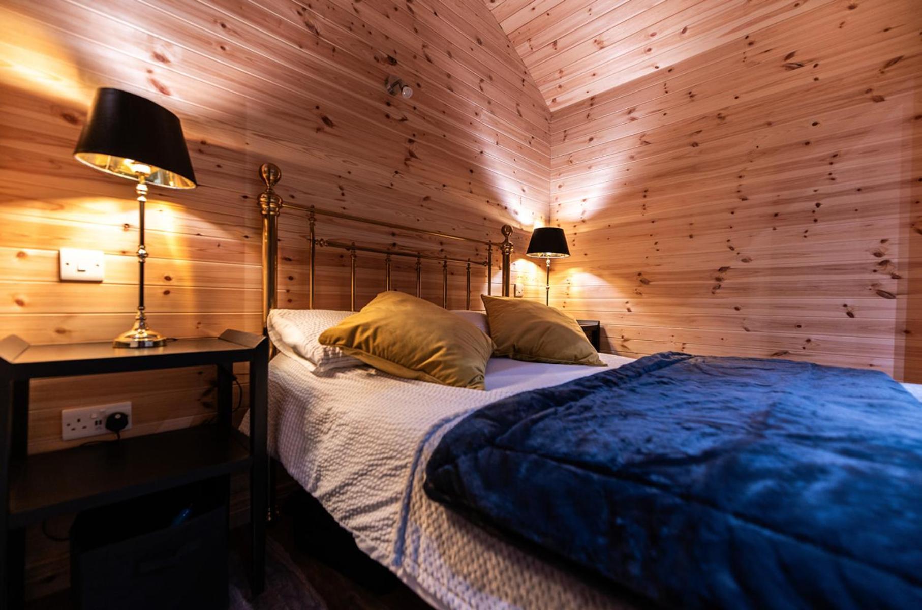 فندق The Hen Harrier - 4 Person Luxury Glamping Cabin دونغارفان المظهر الخارجي الصورة